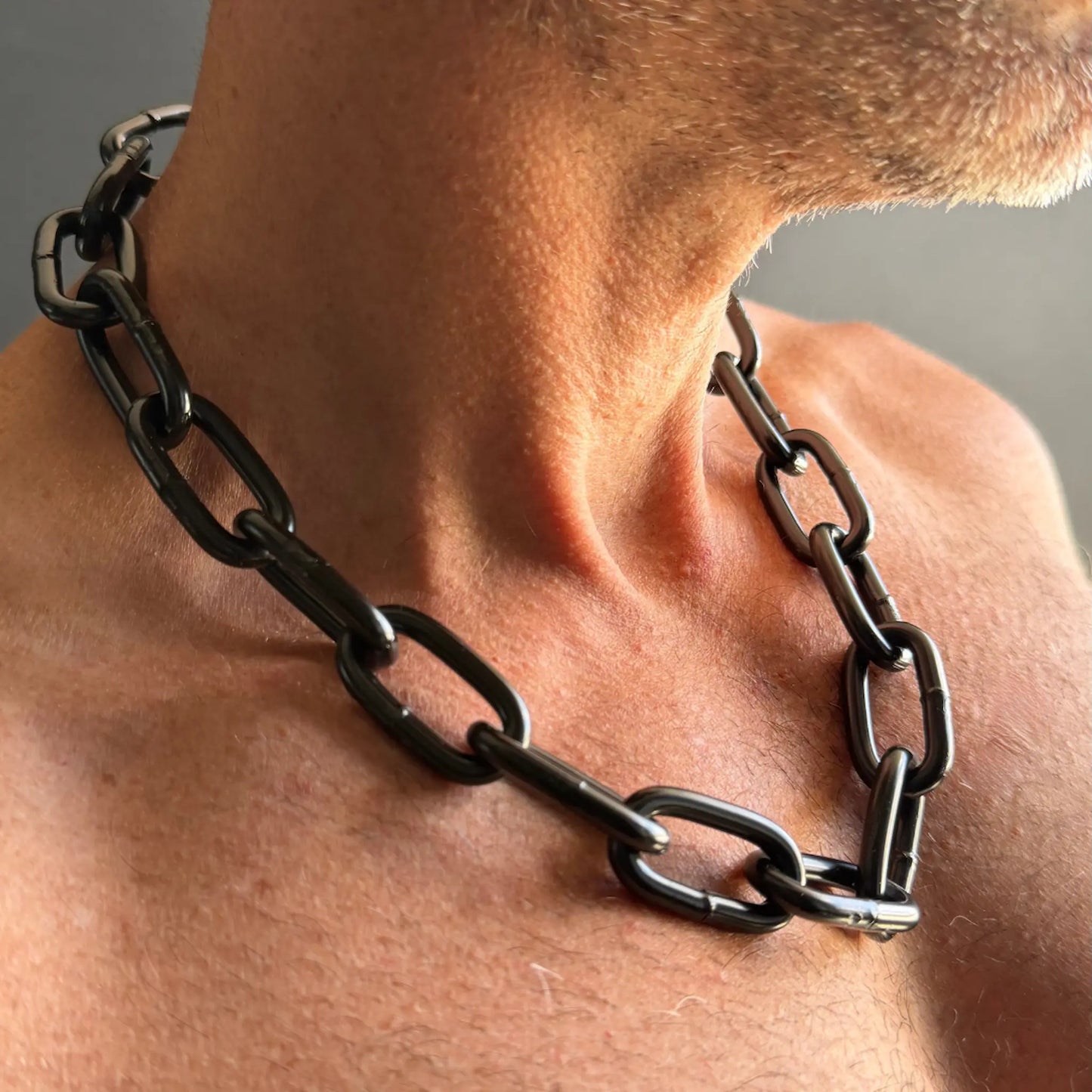 Big Black Chain