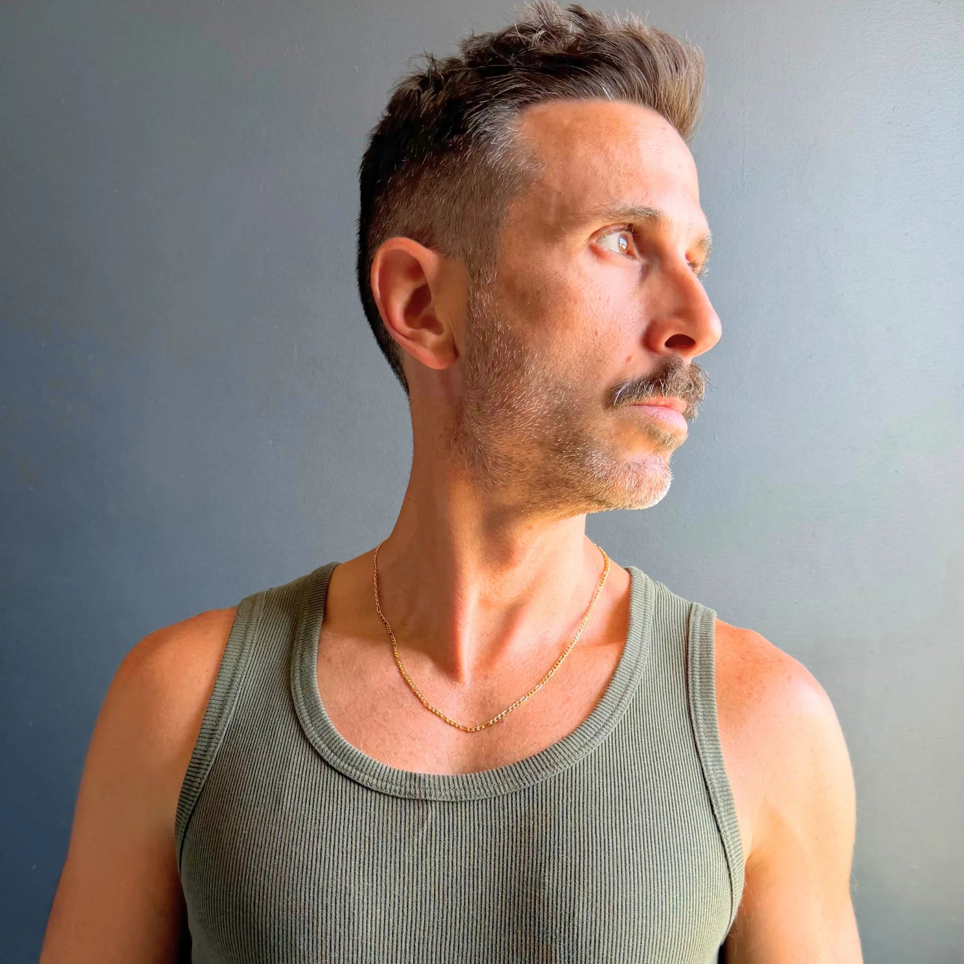 Chain Male gold 3mm Figaro chain necklace side profile, slim gold everyday men's Figaro chain Australia