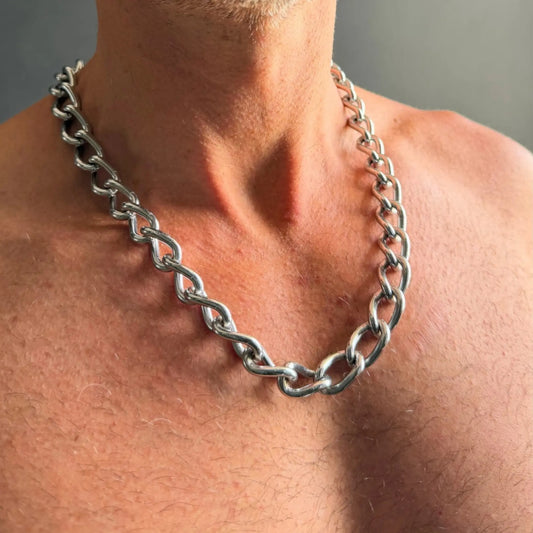 Twist Chain Necklace